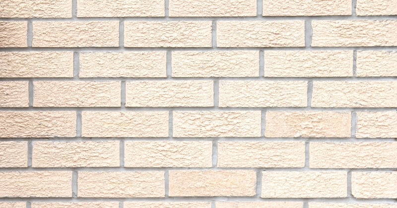 Mortier pour mur en parpaing : le bon ratio ciment-sable à connaître